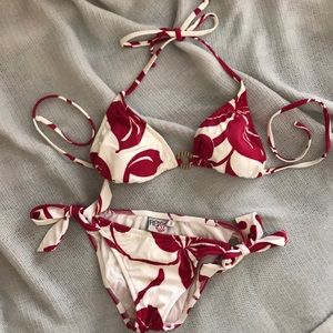 🎉Roxy Bathing Suit🎉FREE w/ANY PURCHASE🎉